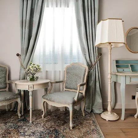Domus Zamittello Hotel 4*