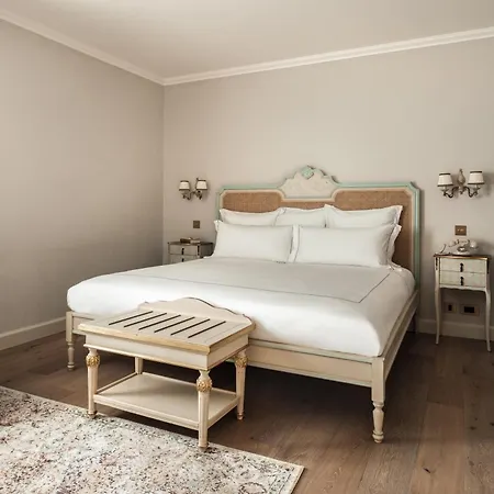 도무스 자미텔로 호텔 4*