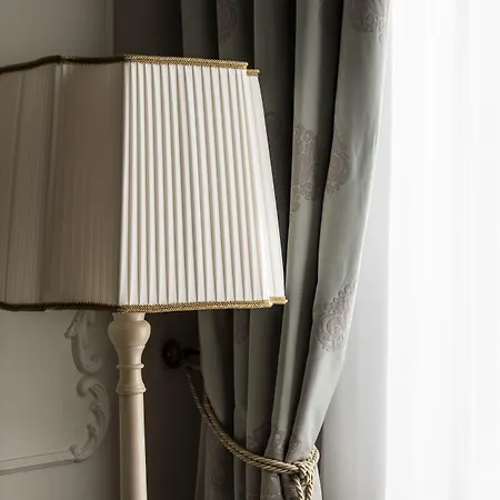 فندق Domus Zamittello 4*