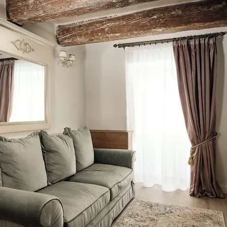 Domus Zamittello فاليتا