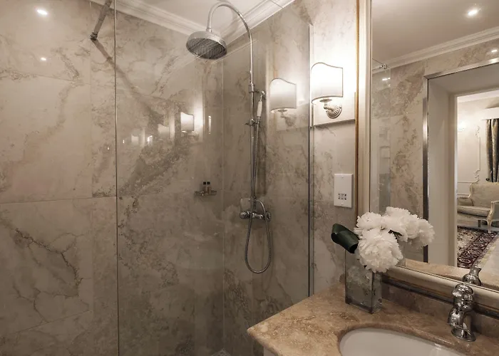 Hotel Domus Zamittello 4*